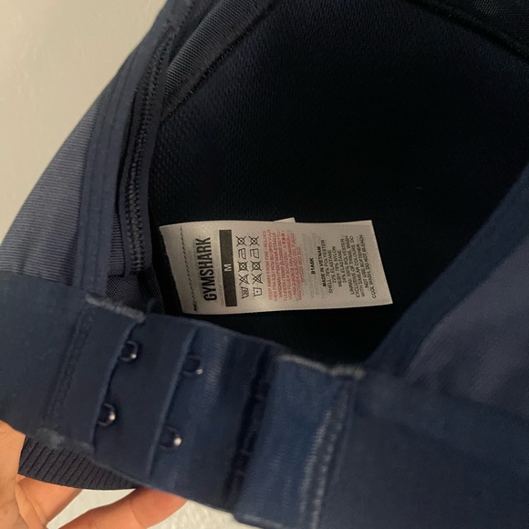 Gymshark Navy Sports Bra - Picture 6 of 6